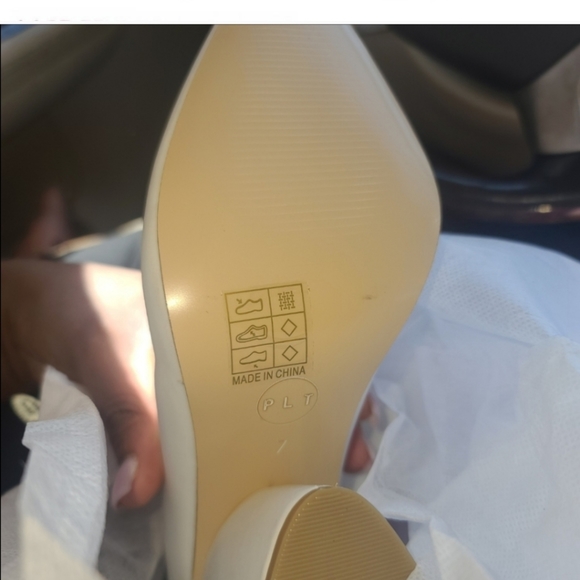 White sock boots - Picture 2 of 3